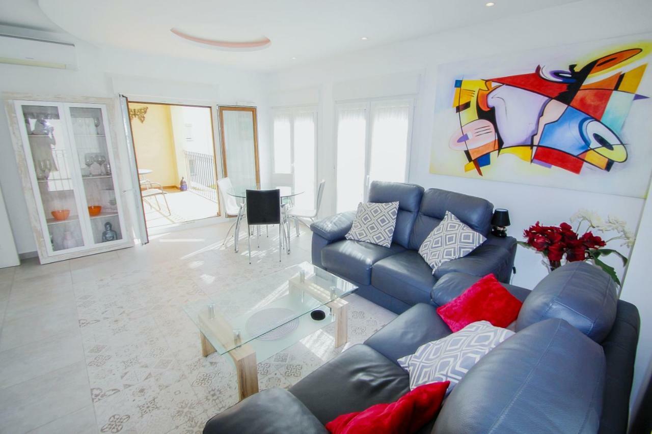 Judith - Modern Apartment In モライラ エクステリア 写真